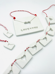 Mixed love letter garland
