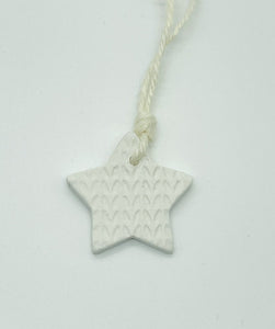 Teeny Star knit gift tags